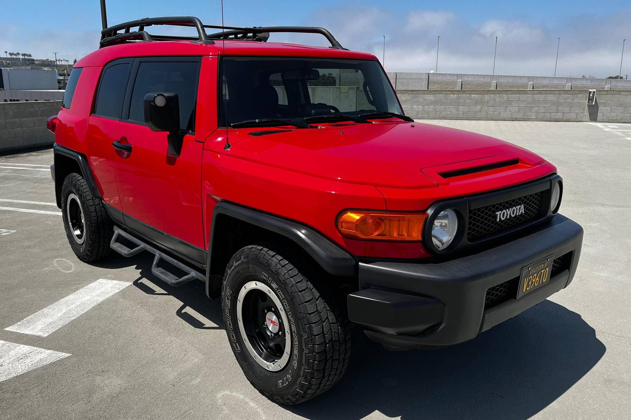 2012 Toyota FJ Cruiser sold for $22,500
