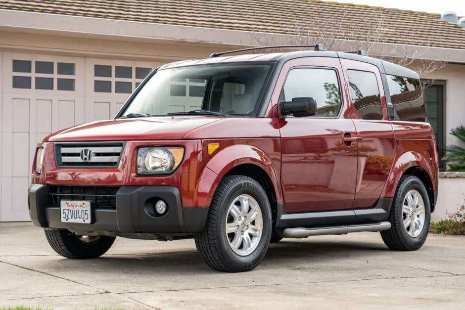 2007 Honda Element sold for $13,000