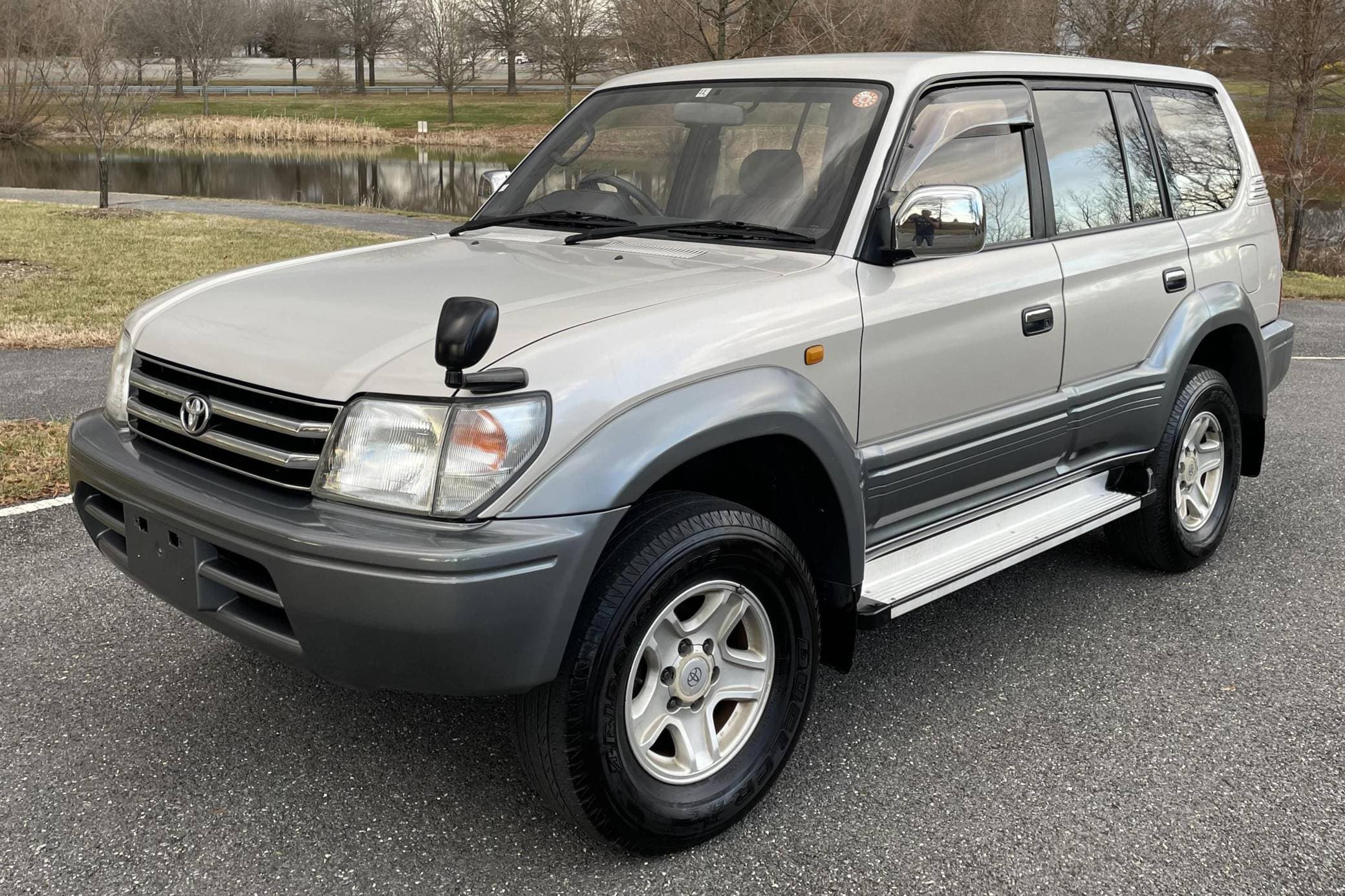 1996 Toyota Land Cruiser sold for $14,000