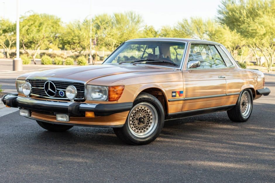 1974 Mercedes-Benz C107 SLC sold for $8,200