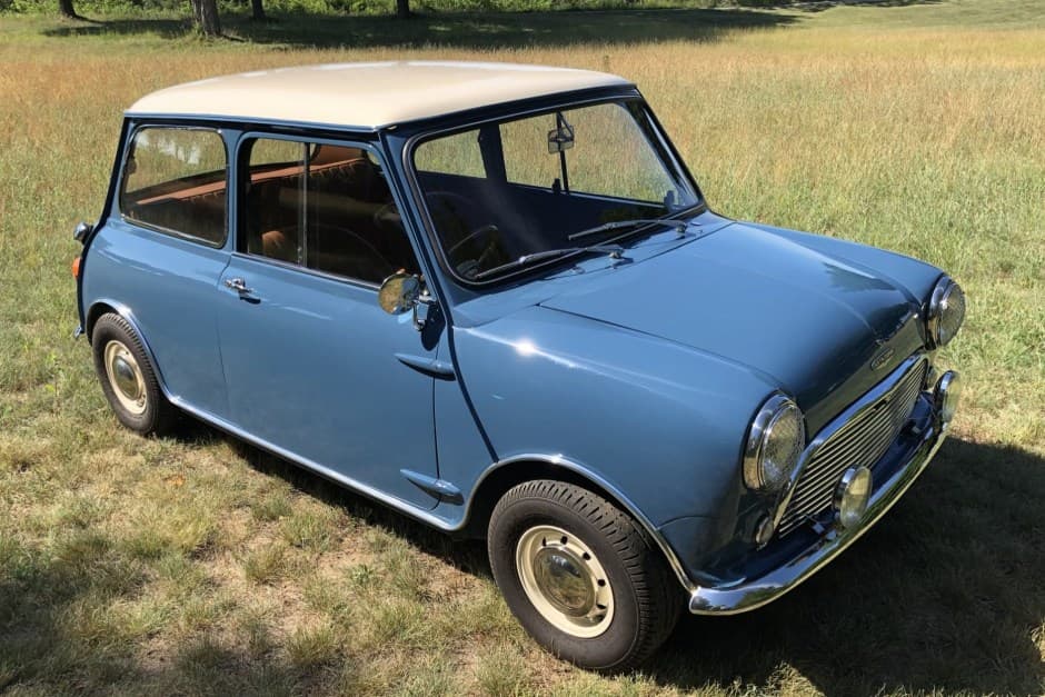 1964 Mini Mk I & Mk II sold for $35,500