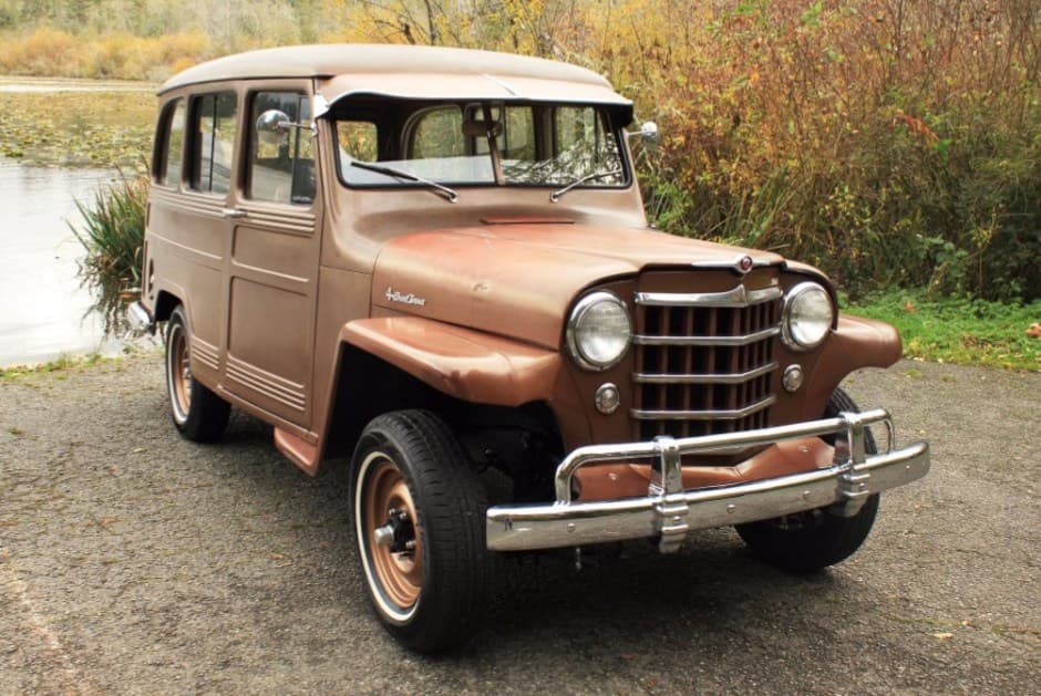 1951 Willys Jeep Wagon sold for $10,500