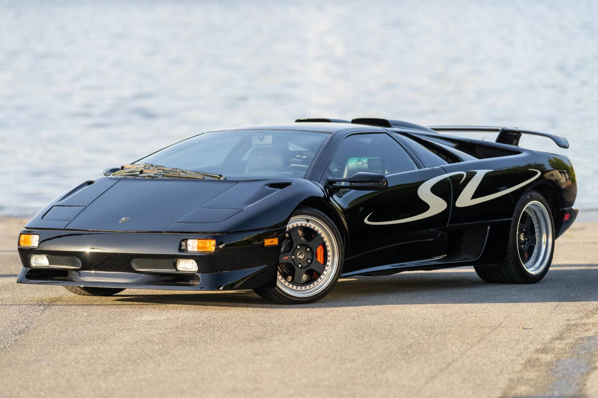 1998 Lamborghini Diablo sold for $310,000