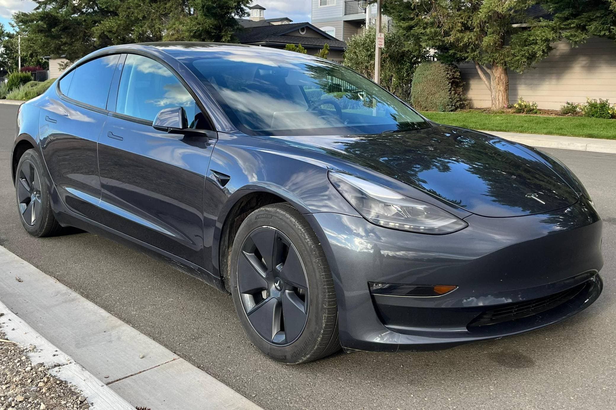 2023 Tesla Model 3 sold for $30,000