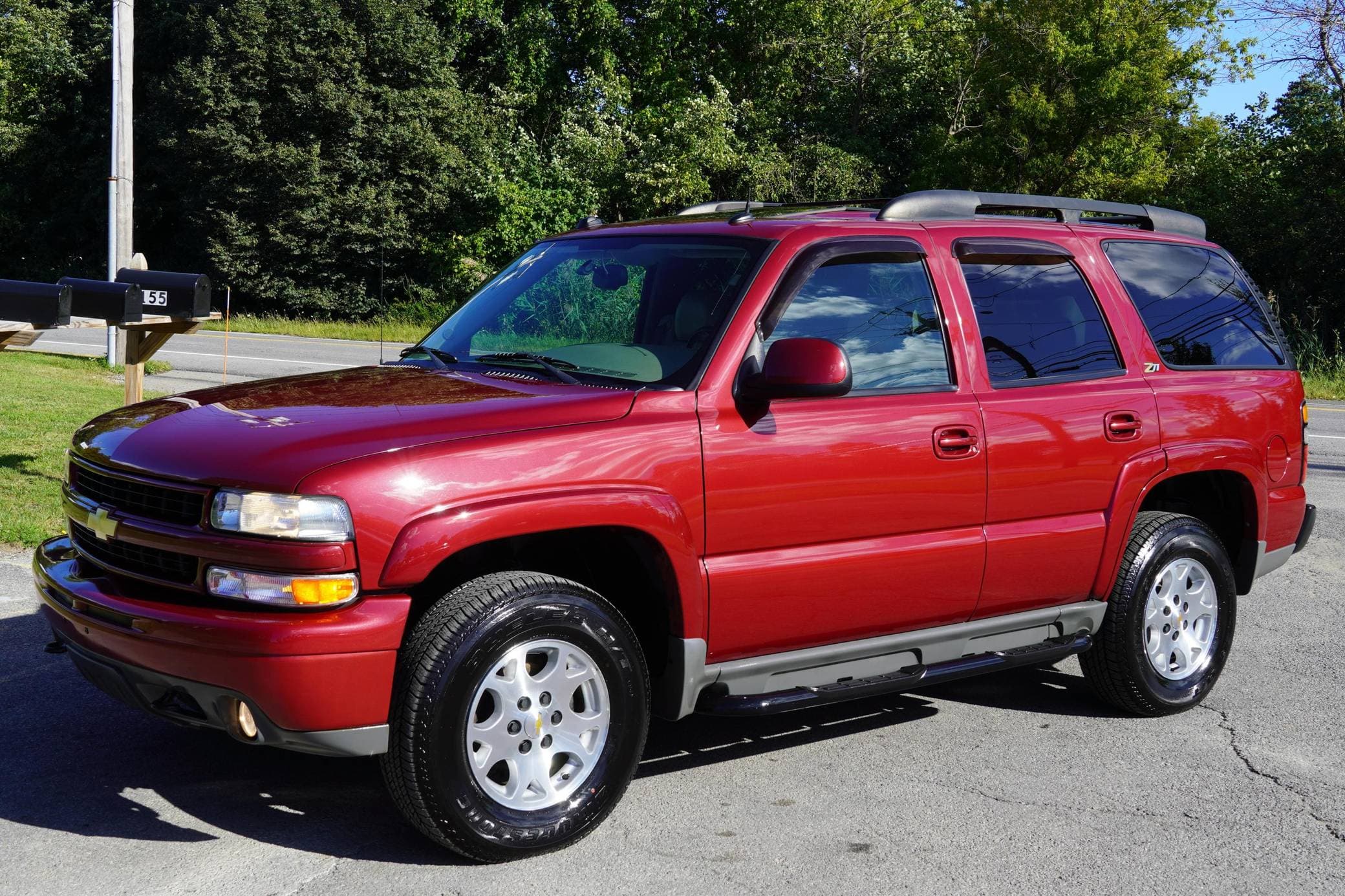 2004 Chevrolet Tahoe sold for $9,800