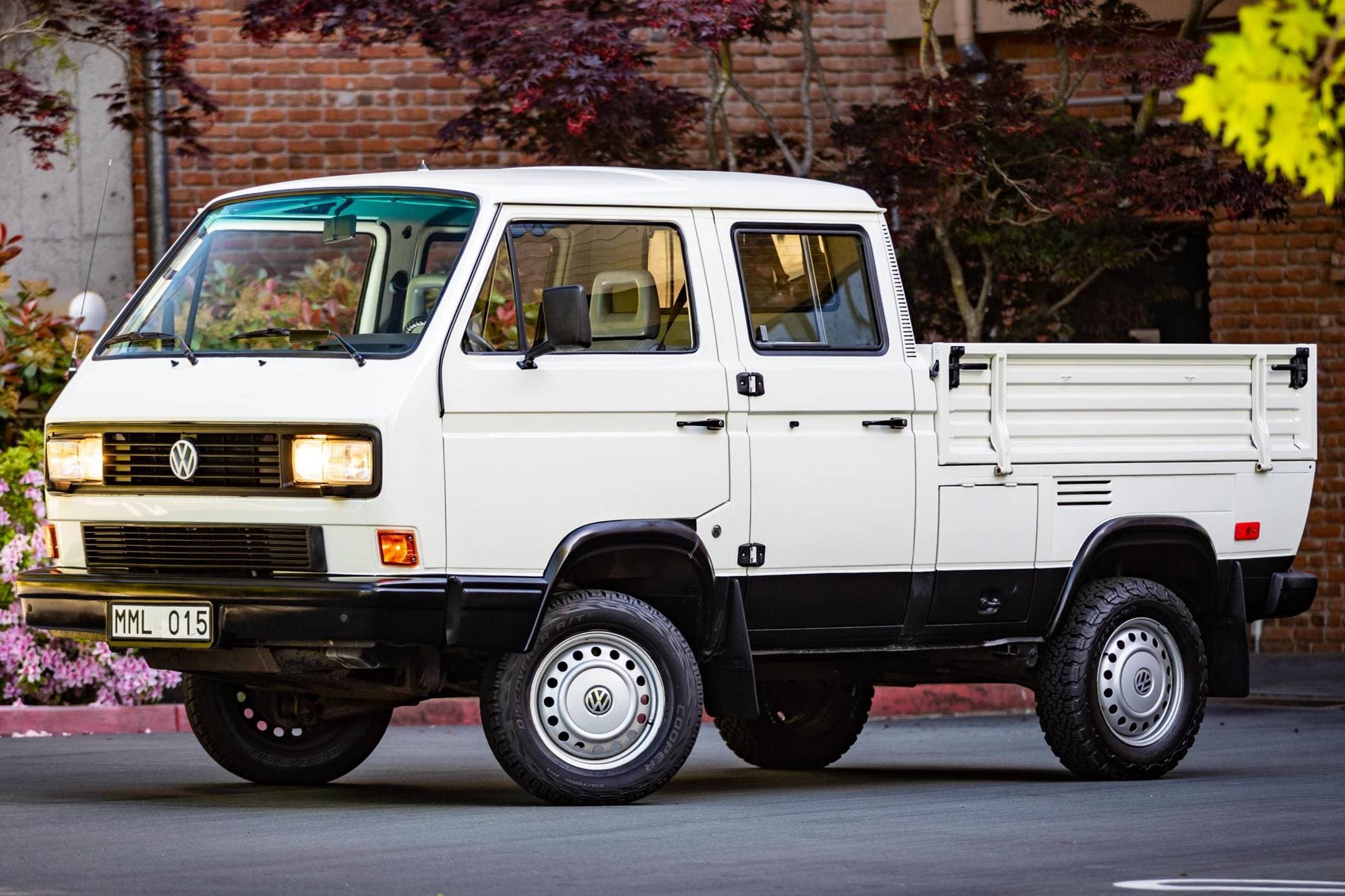 1989 Volkswagen Vanagon sold for $26,250