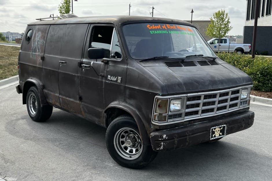 1987 Dodge Ram Van sold for $21,888
