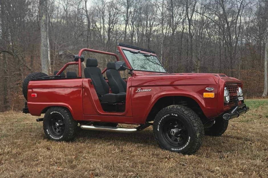 1973 Ford Bronco U13/U14/U15 1966-1977 sold for $30,500