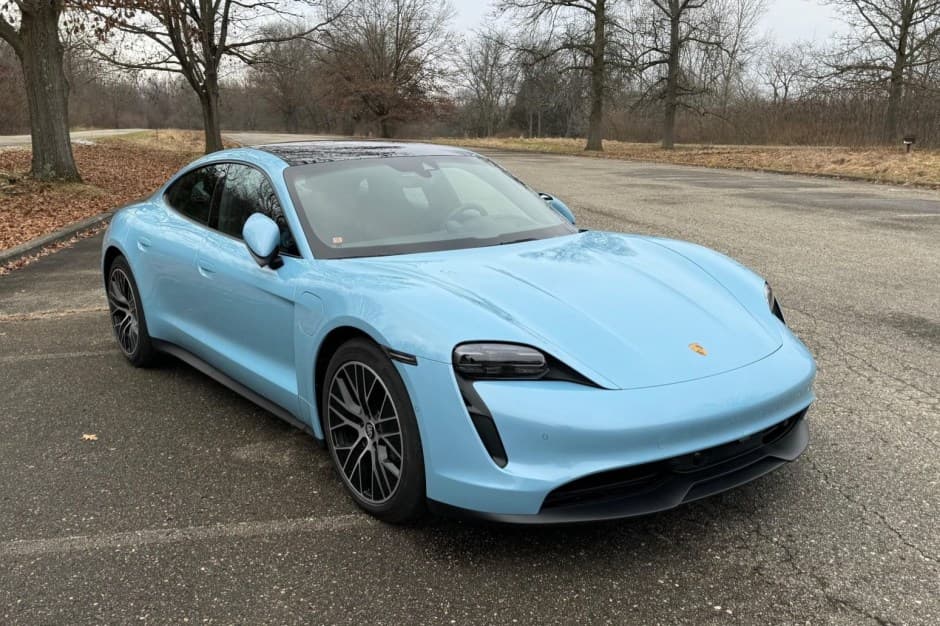 2022 Porsche Taycan sold for $70,000