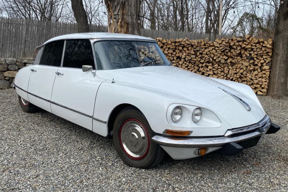 1969 Citroen DS sold for $23,750