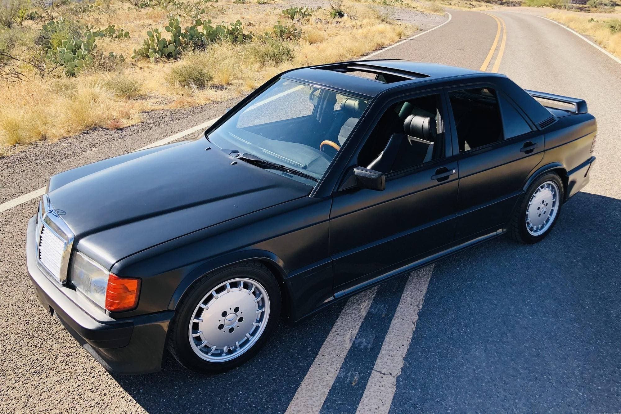 1985 Mercedes-Benz C-Class sold for $14,100