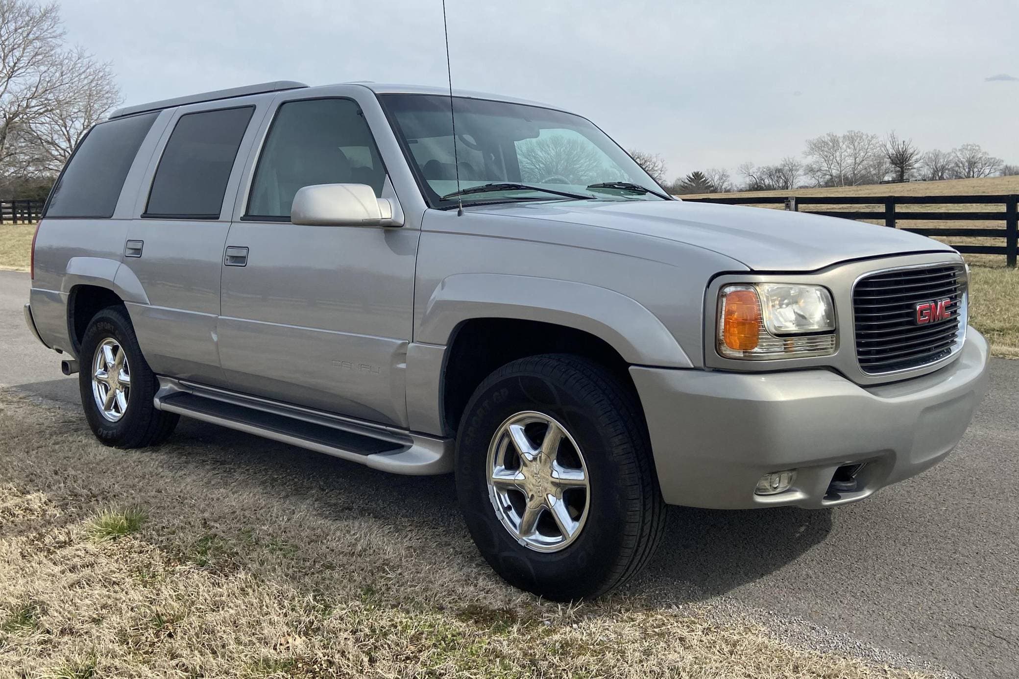 1999 GMC Yukon sold for $12,500