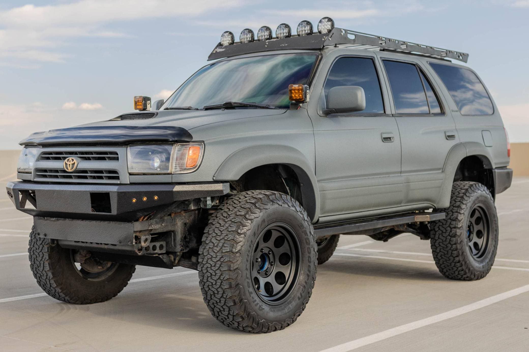1999 Toyota 4Runner sold for $10,690