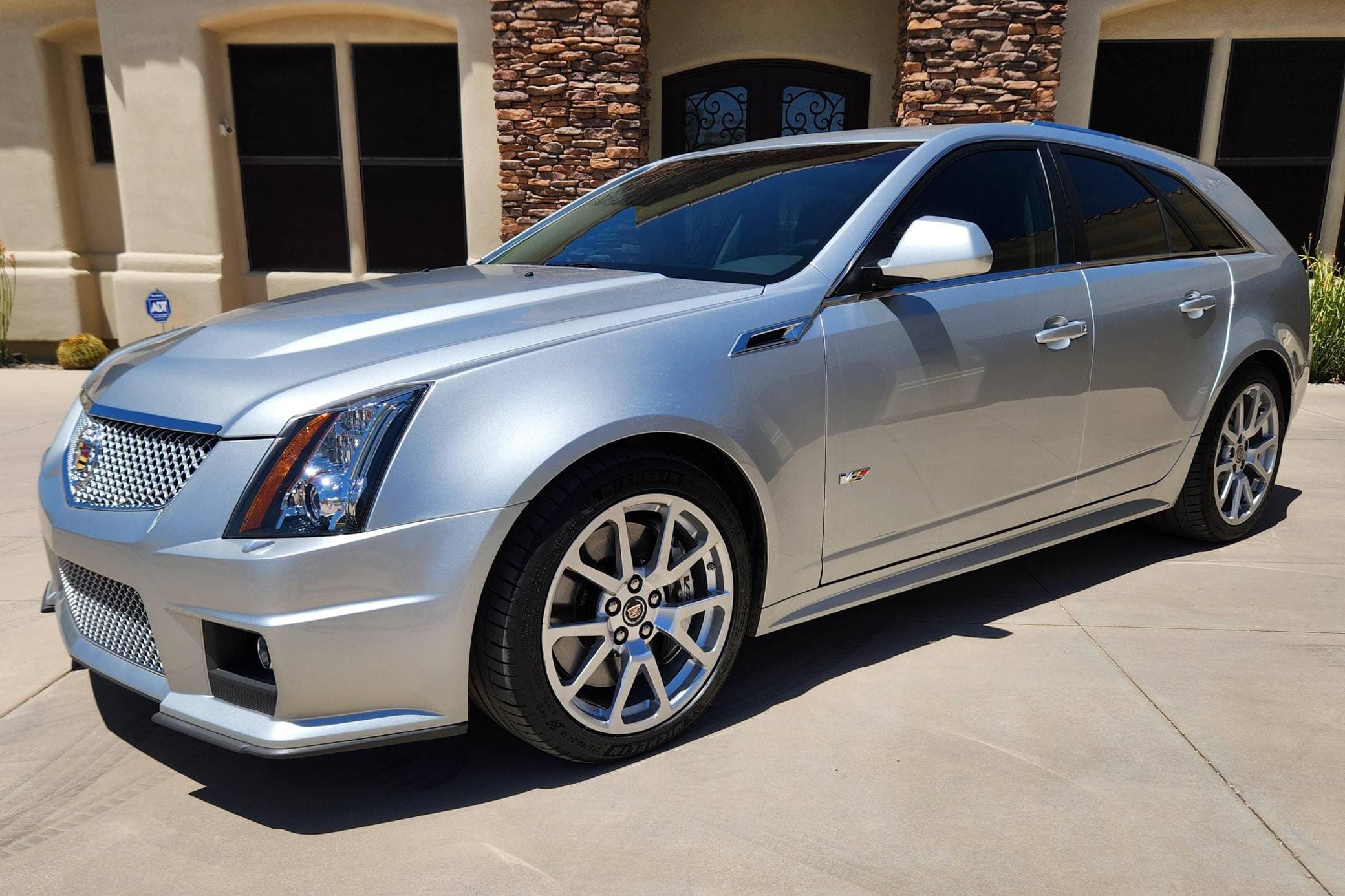 2013 Cadillac CTS-V sold for $73,500