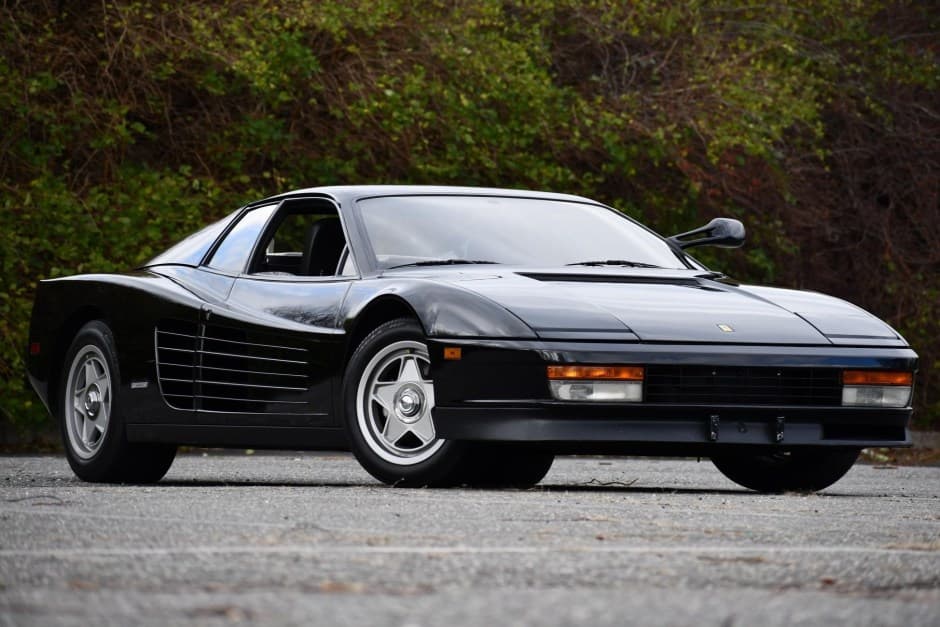 1986 Ferrari Testarossa sold for $105,000