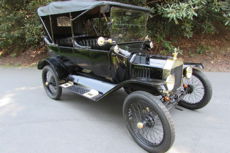 1915 Ford  sold for $13,000