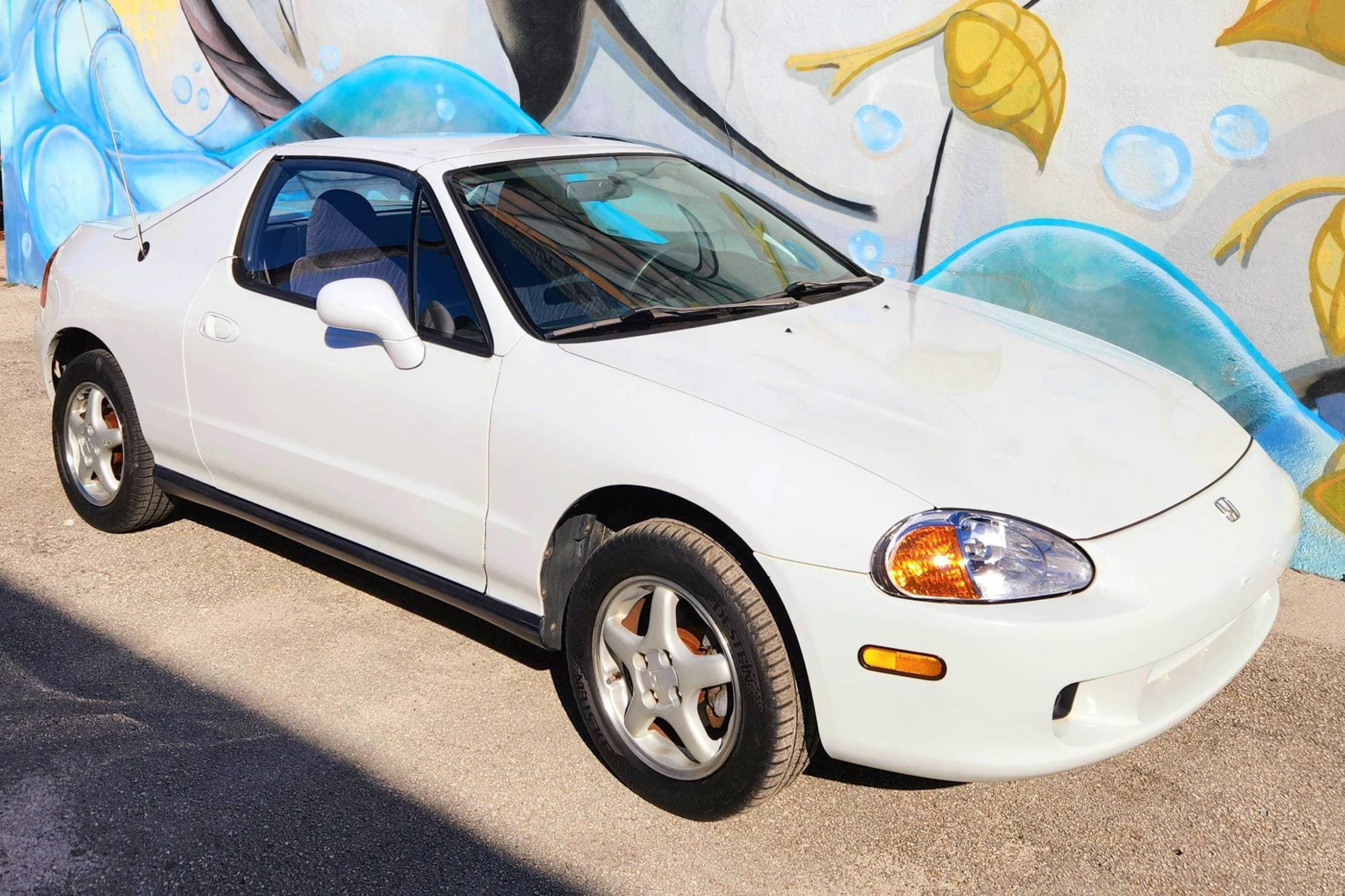 1996 Honda Del Sol sold for $6,350