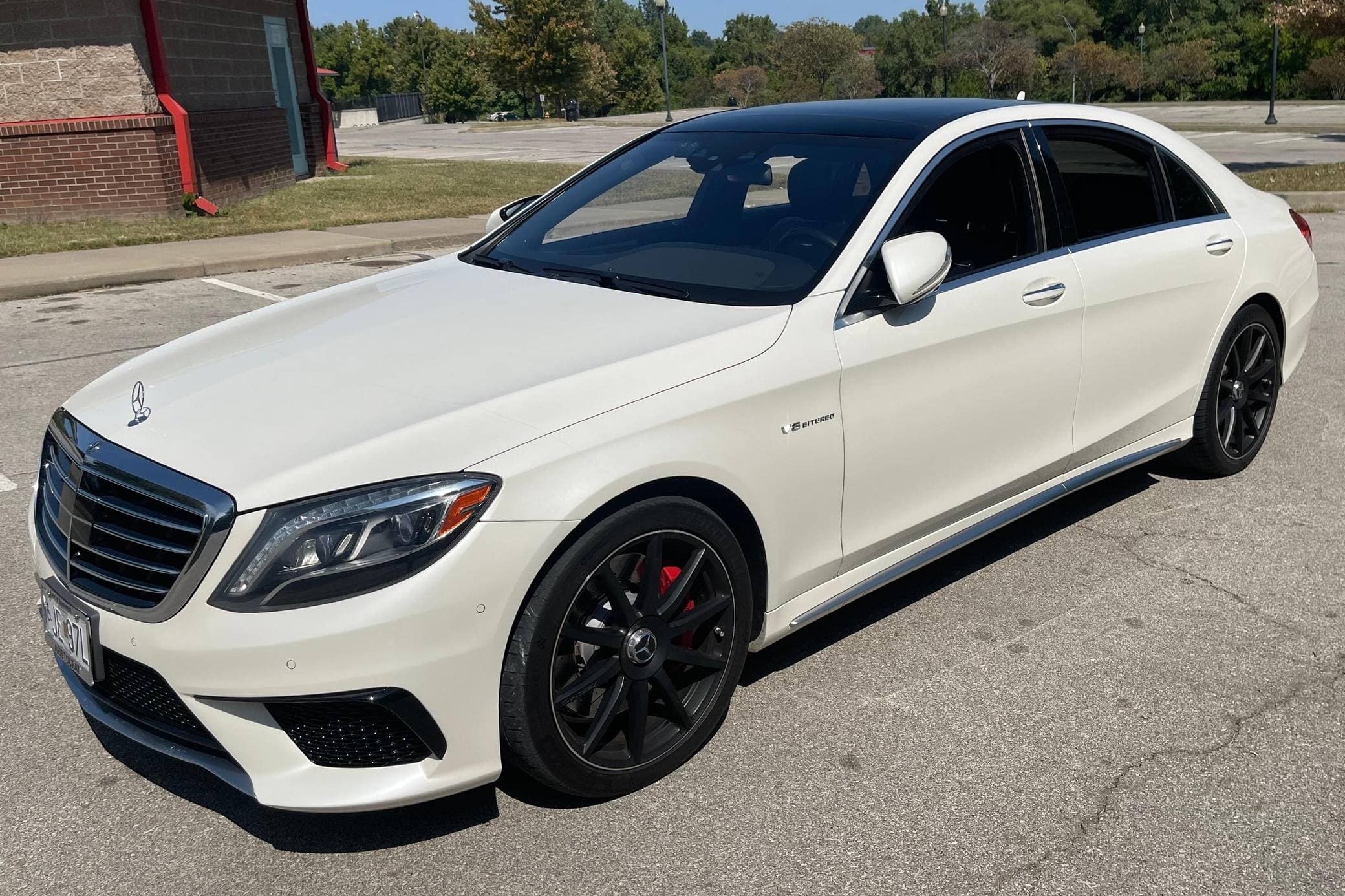 2014 Mercedes-Benz S-Class AMG sold for $34,250