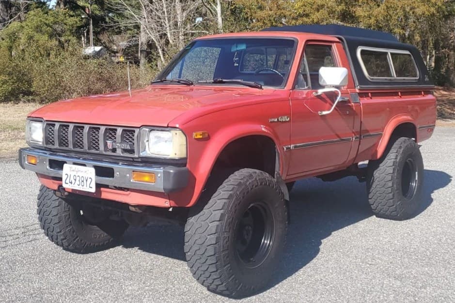 1982 Toyota Pickup (N30/N40 1978-1983) sold for $12,000