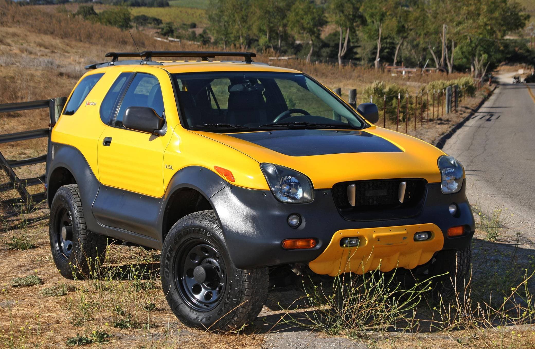 2001 Isuzu VehiCROSS sold for $11,000