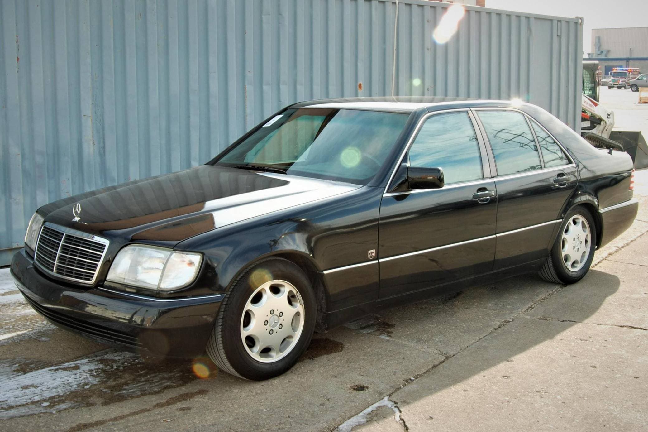 1993 Mercedes-Benz S-Class sold for $10,750