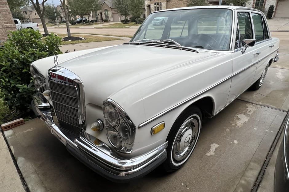 1968 Mercedes-Benz W108 & W109 sold for $16,000