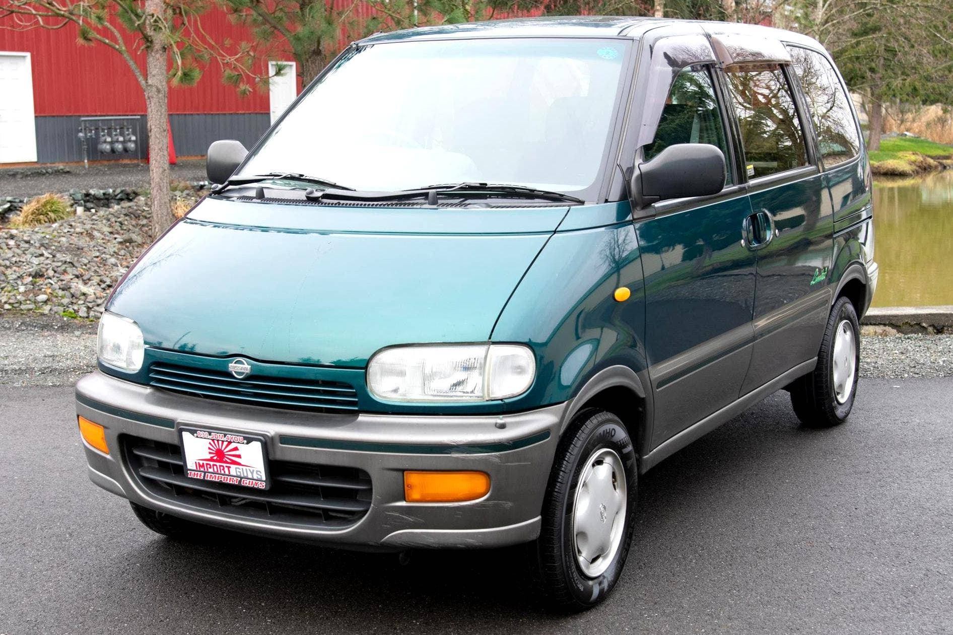 1996 Nissan Serena sold for $4,701