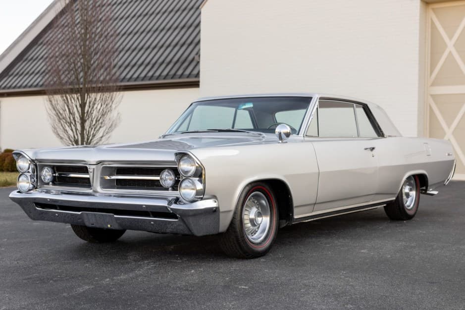 1963 Pontiac Grand Prix sold for $30,000