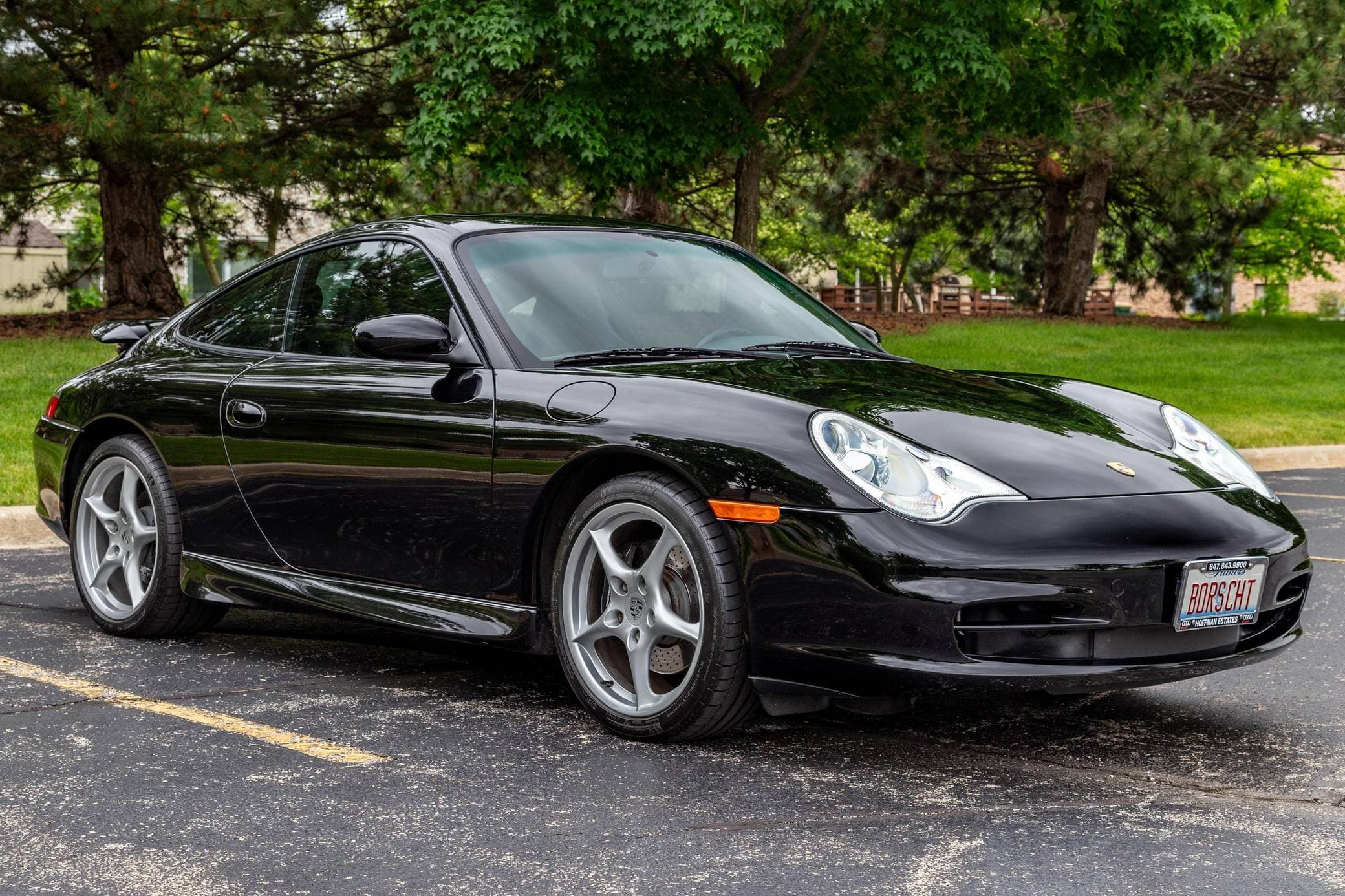 2002 Porsche 996 911 sold for $32,250