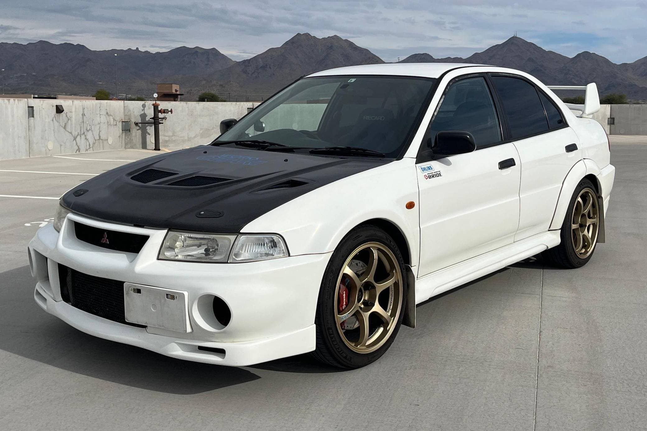 1999 Mitsubishi Lancer Evolution sold for $18,000
