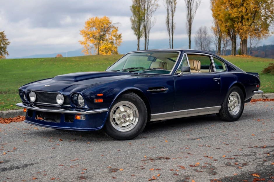 1978 Aston Martin V8 (1977-1989) sold for $81,000
