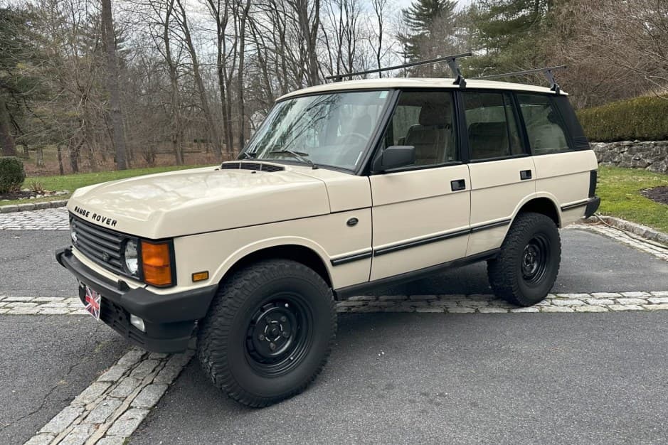 1992 Land Rover Range Rover Classic sold for $23,000