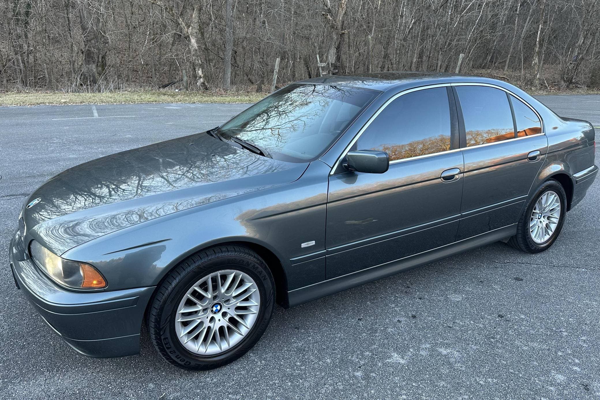 2003 BMW 5 Series sold for $9,300
