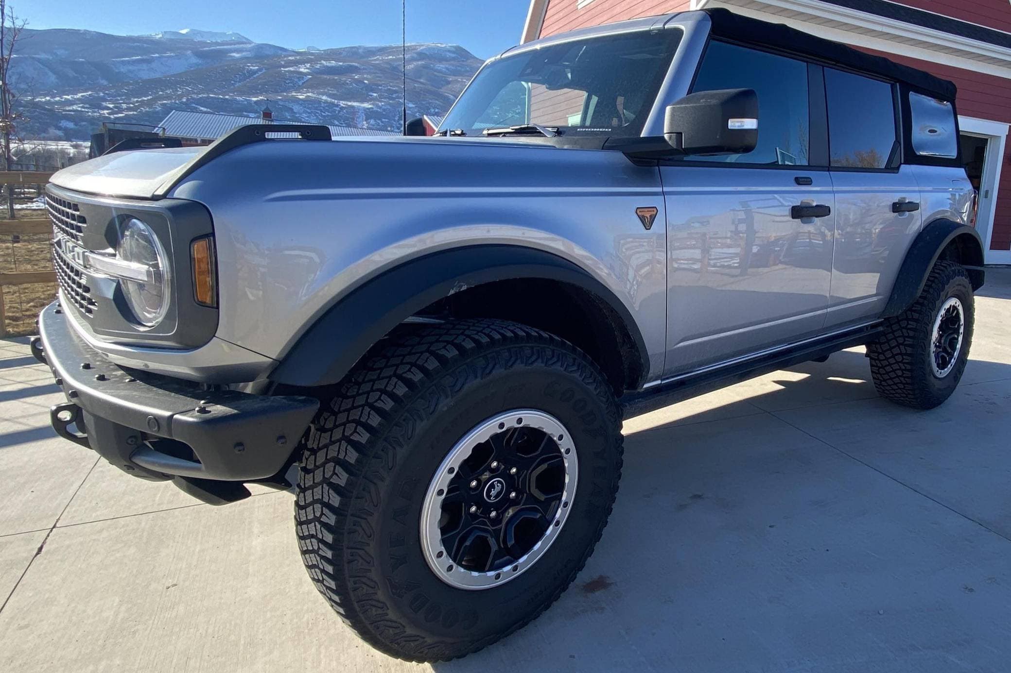 2021 Ford Bronco sold for $70,000