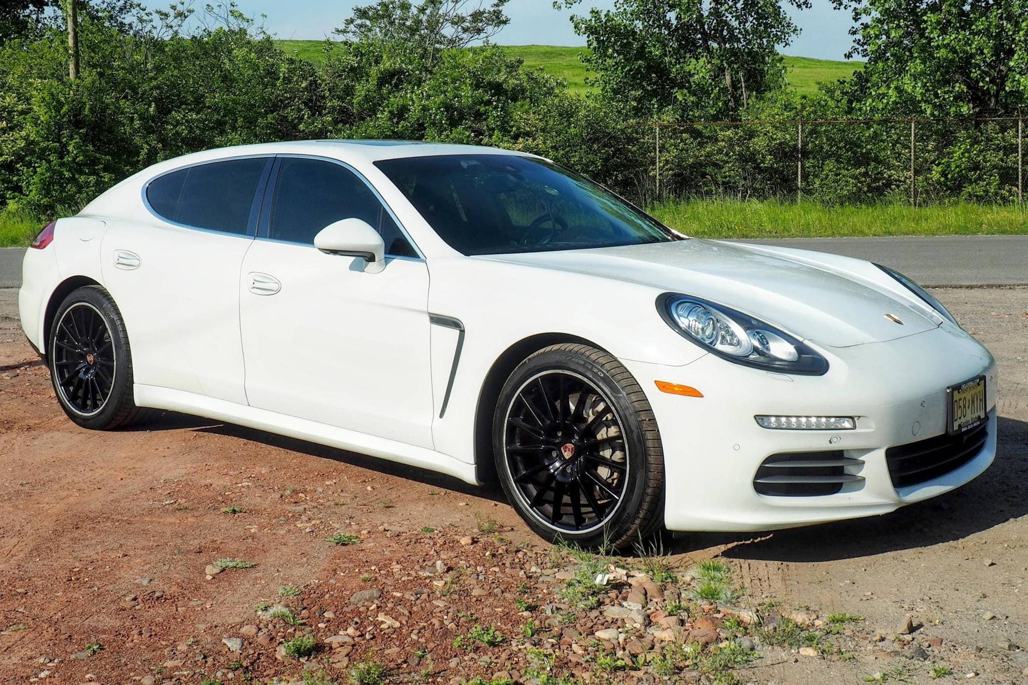 2014 Porsche Panamera sold for $25,911