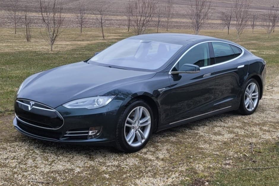 2013 Tesla  sold for $34,150