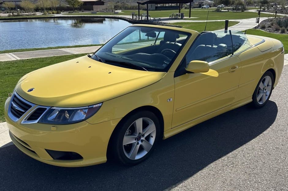 2009 Saab 9-3 sold for $19,000