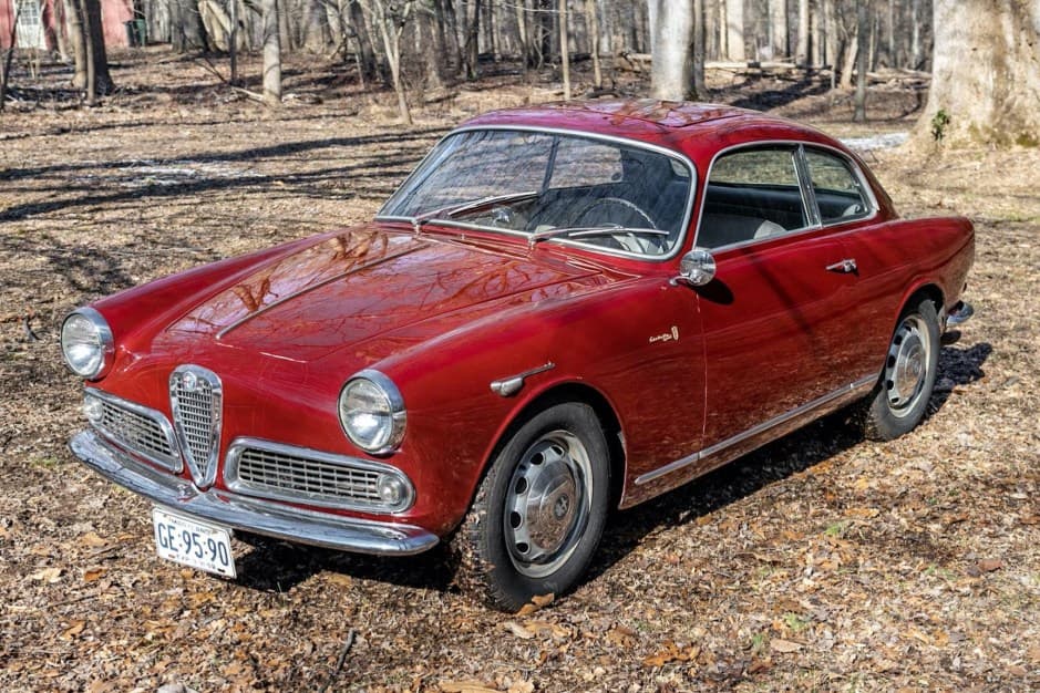 1959 Alfa Romeo 750/101 Series Giulietta & Giulia sold for $28,000
