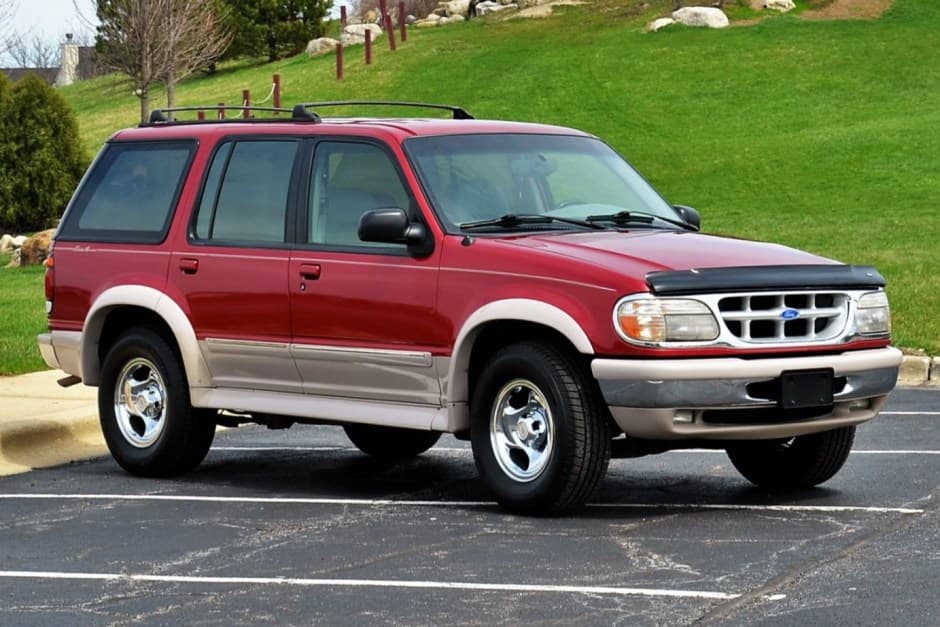 1995 Ford Explorer sold for $8,200