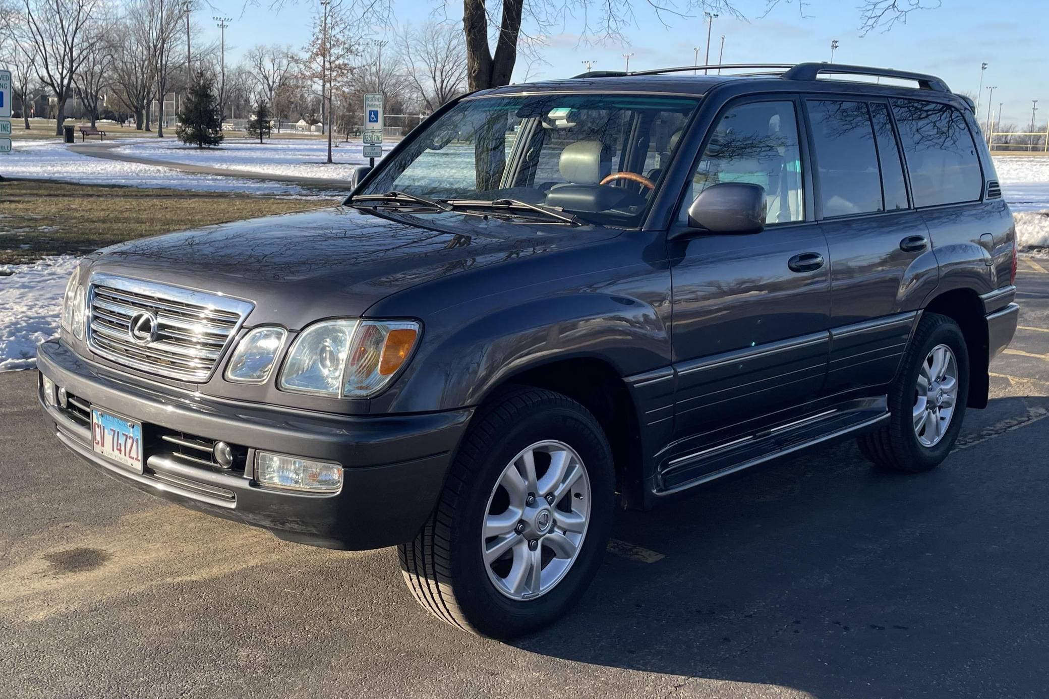 2005 Lexus LX sold for $24,750