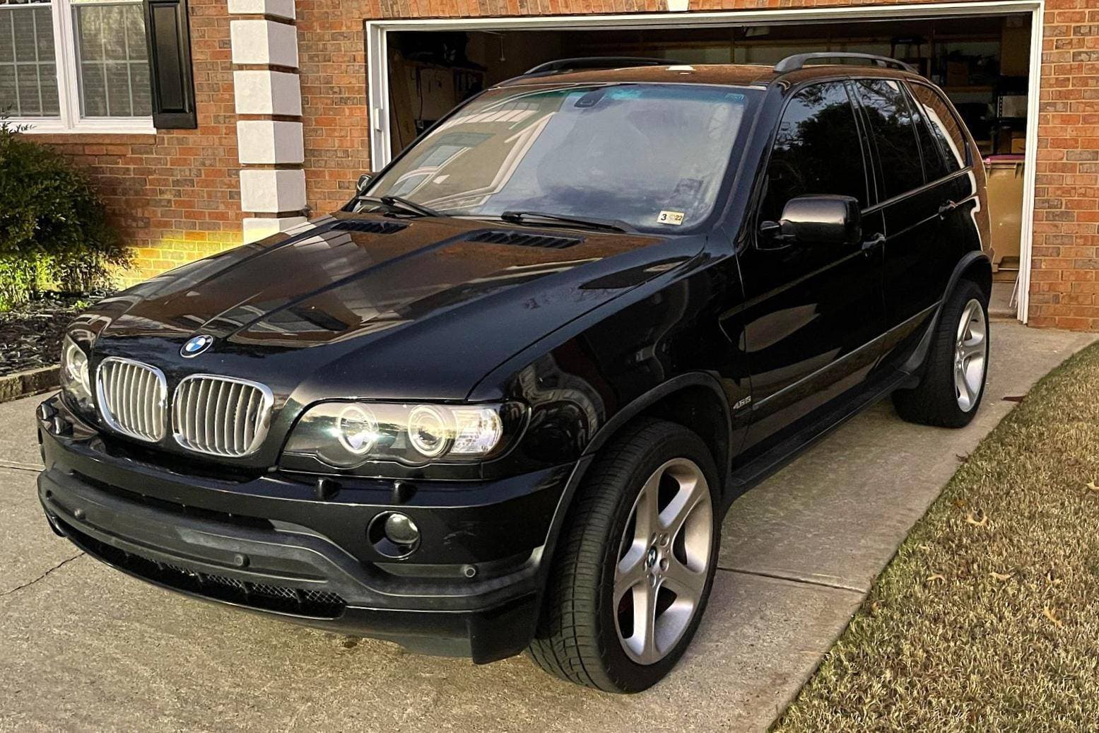 2002 BMW X5 sold for $9,600