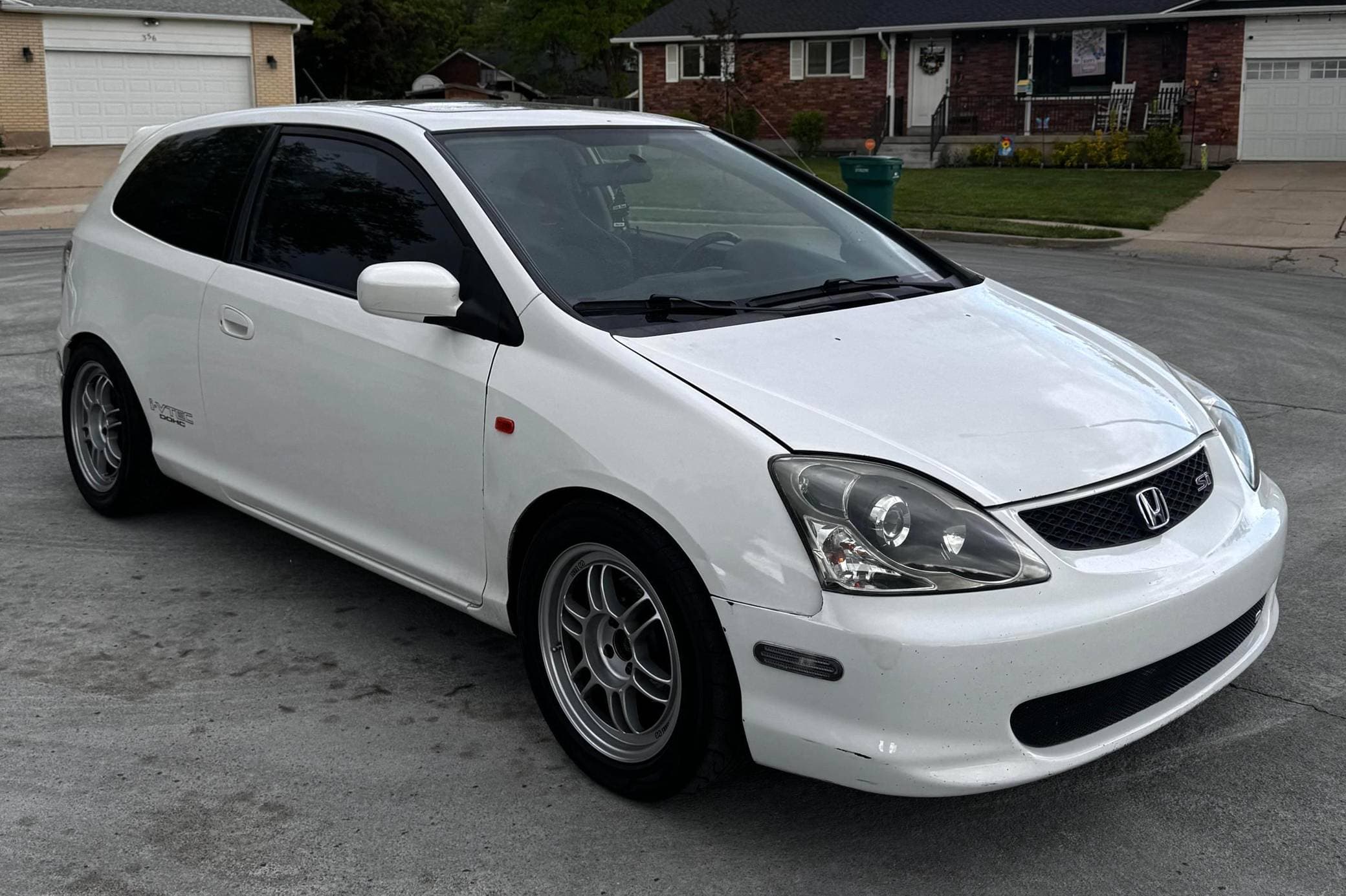 2002 Honda Civic sold for $8,900