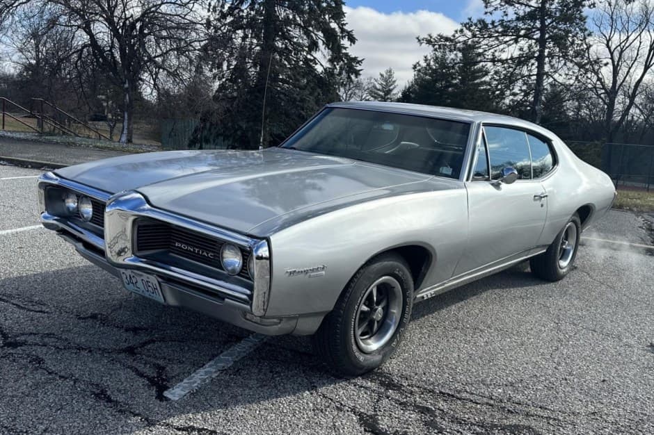 1968 Pontiac Tempest / LeMans sold for $18,250