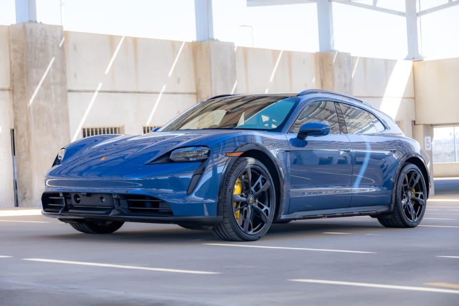 2022 Porsche Taycan sold for $128,000