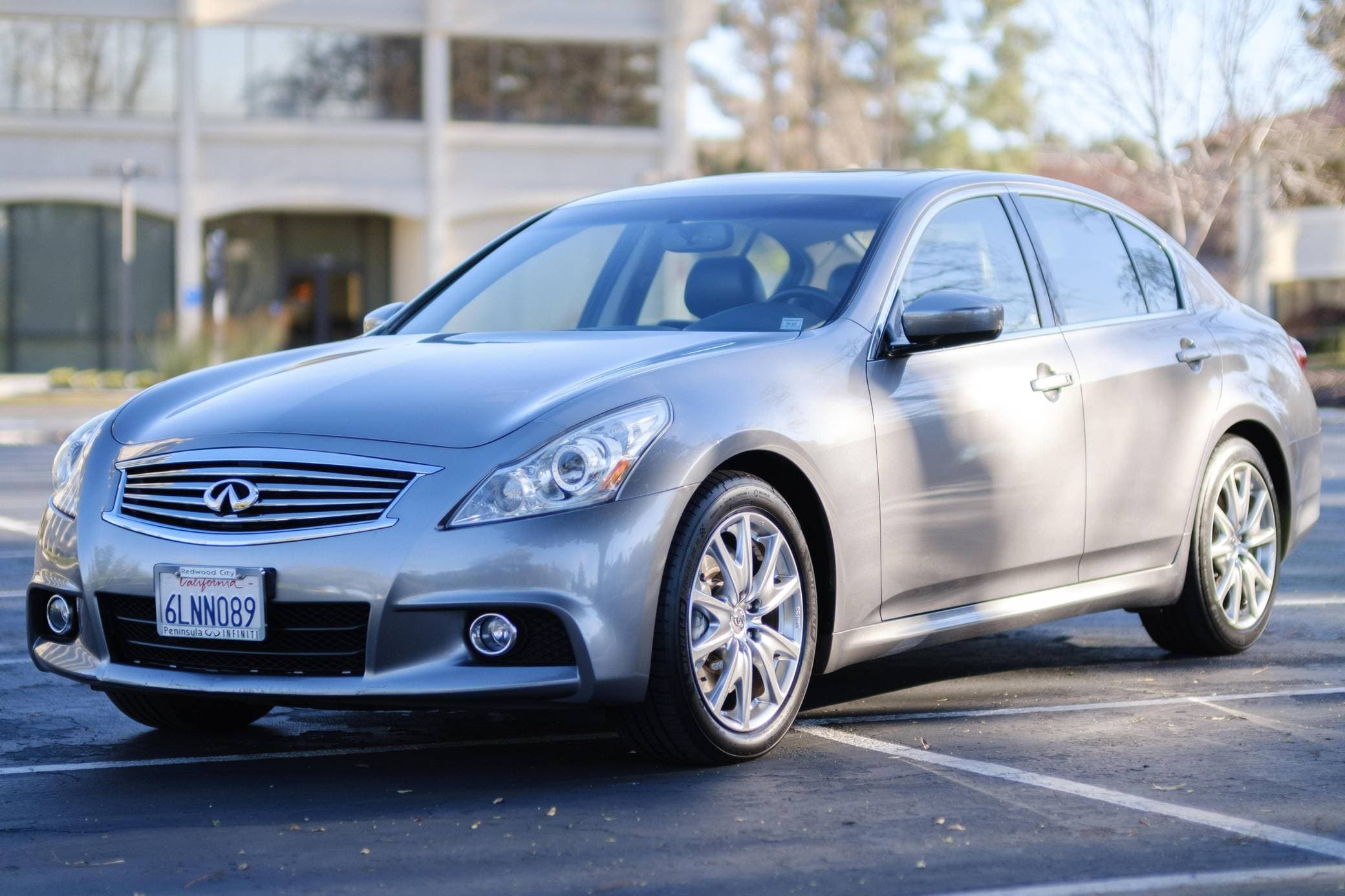 2010 Infiniti G37 sold for $18,500