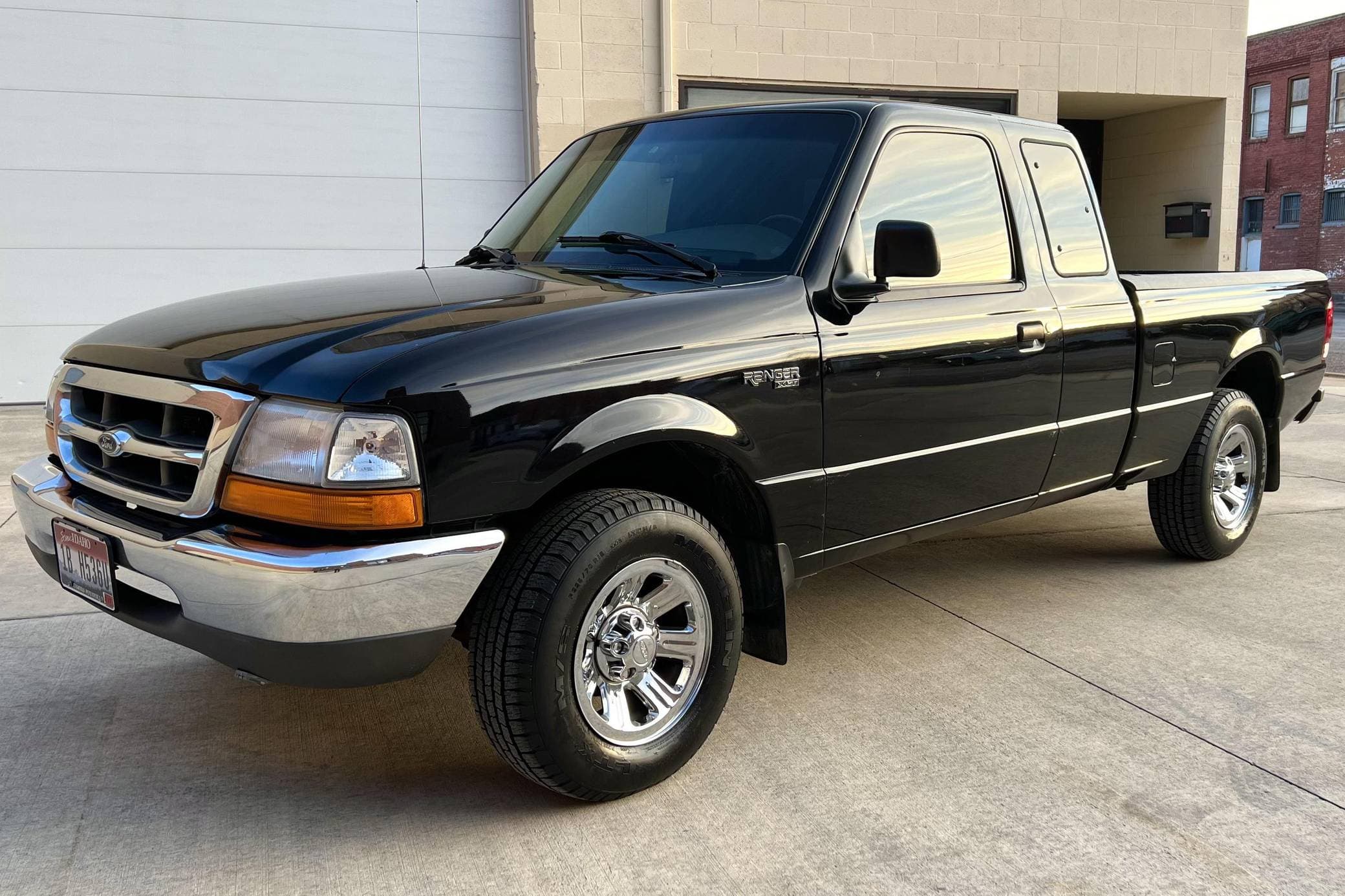 2000 Ford Ranger sold for $8,500