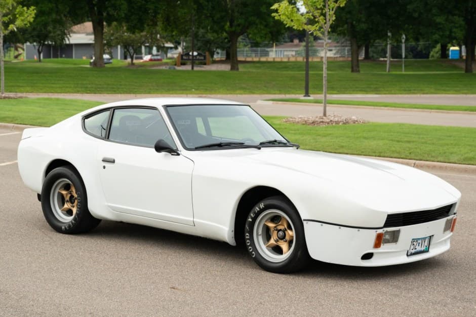 1972 Datsun 240Z sold for $21,240