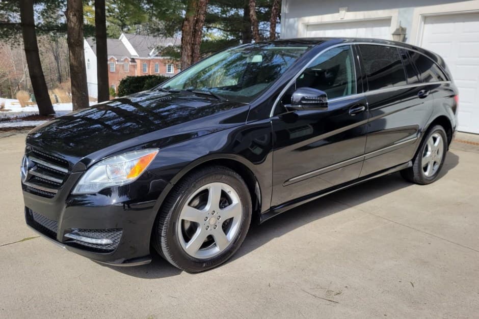 2012 Mercedes-Benz W251 R-Class sold for $17,250