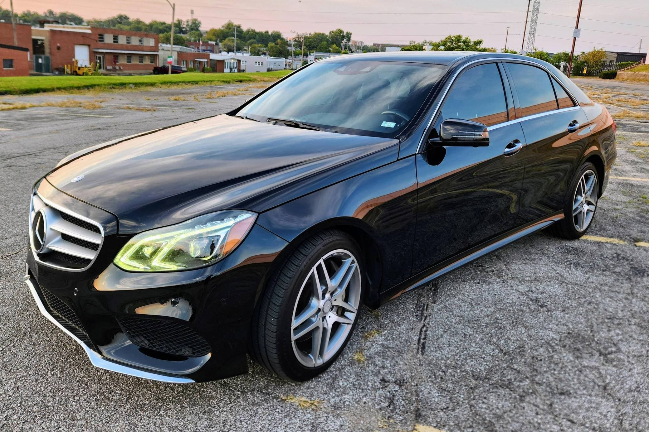 2014 Mercedes-Benz E-Class sold for $15,000