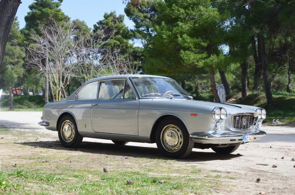 1966 Lancia Flavia sold for $32,000
